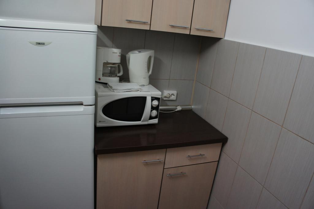 Agentia H Accommodation Букурещ Екстериор снимка