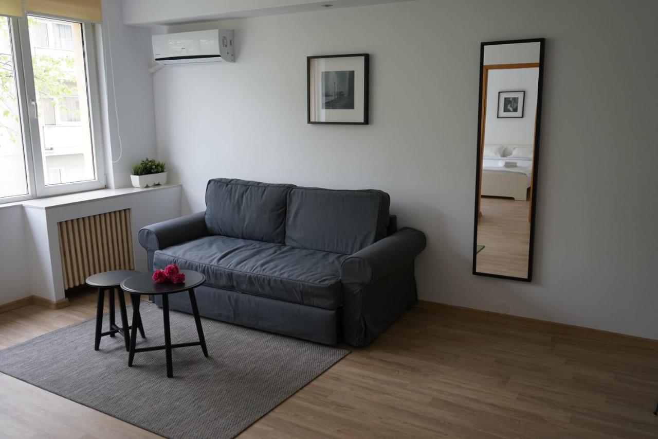 Agentia H Accommodation Букурещ Екстериор снимка