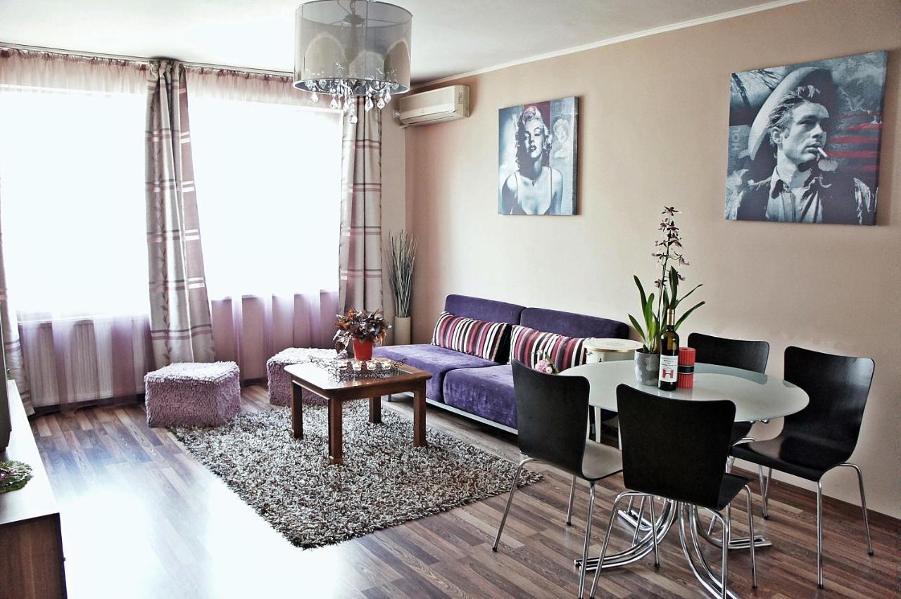 Agentia H Accommodation Букурещ Екстериор снимка
